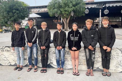 Làm rõ nhóm 'sửu nhi' gây rối trật tự lúc rạng sáng
