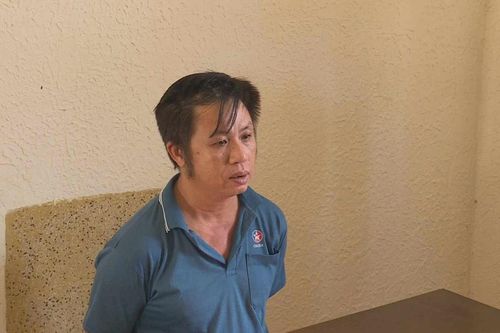 Bắt đối tượng cho vay nặng lãi dùng dao tấn công công an