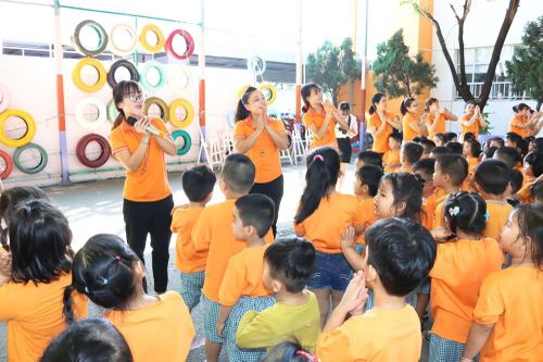 Mức lương trong thời gian tập sự?