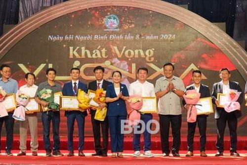 Người Bình Định đưa 'khát vọng vươn xa'