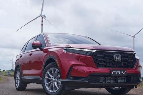 Giá xe Honda CR-V mới nhất tháng 3/2024