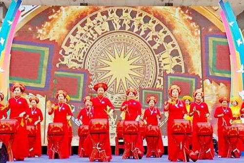 Festival 'Phụ nữ Thủ đô vì hòa bình, phát triển': Lan tỏa vẻ đẹp văn hóa Hà Nội và các nước