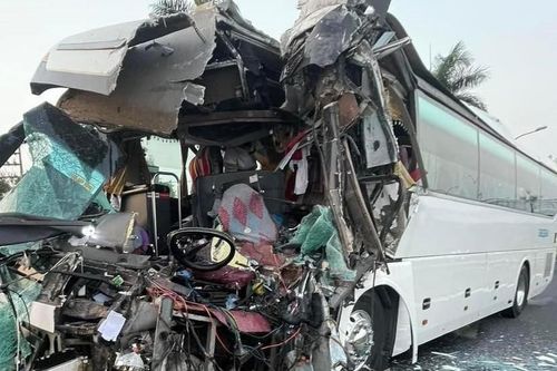Đồng Nai: Tai nạn nghiêm trọng trên đường dẫn vào trạm dừng nghỉ cao tốc Long Thành - Dầu Giây