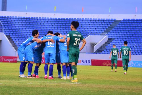 SHB Đà Nẵng xây chắc ngôi đầu bảng sau lượt đi