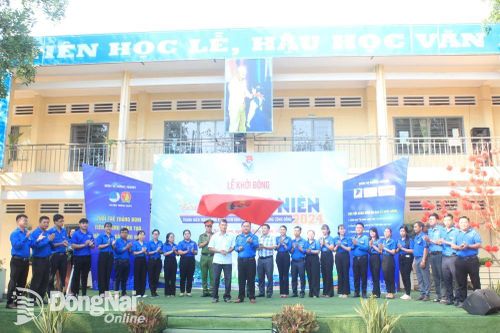 Bám sát và thực hiện tốt các nội dung trọng tâm trong tháng thanh niên