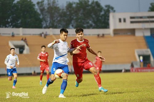 Giải hạng Nhất quốc gia: Chia điểm với Huế trên sân nhà, Đồng Nai lên hạng 8