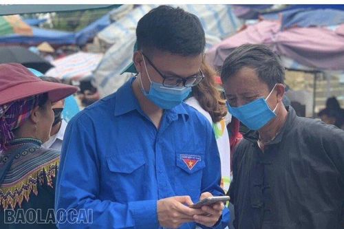 Thúc đẩy cung cấp, sử dụng dịch vụ công trực tuyến trên địa bàn tỉnh