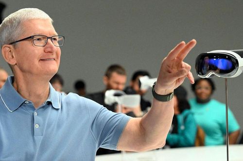 Apple kiếm bao nhiêu tiền với mỗi chiếc kính Vision Pro bán ra?