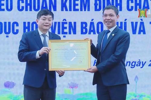 Kiểm định chất lượng đạt chuẩn cơ sở giáo dục đại học