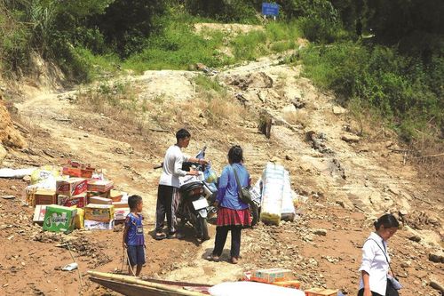 Vời vợi Tà Cóm