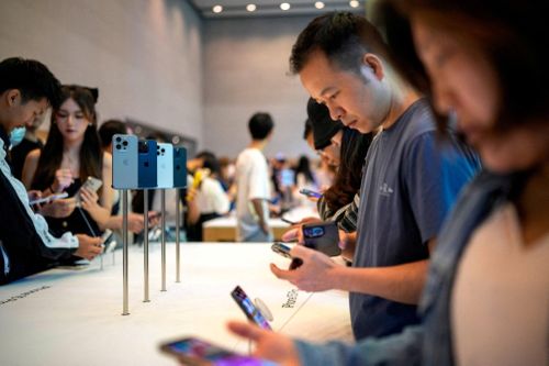 Giá iPhone 15 ở Trung Quốc giảm sâu