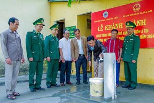 Sôi nổi ngày hội biên phòng