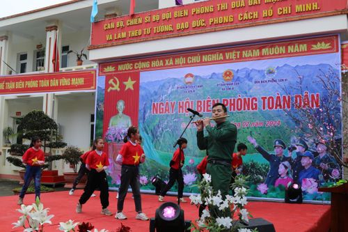 Tưng bừng kỷ niệm 65 năm Ngày Truyền thống BĐBP và 35 năm Ngày Biên phòng toàn dân