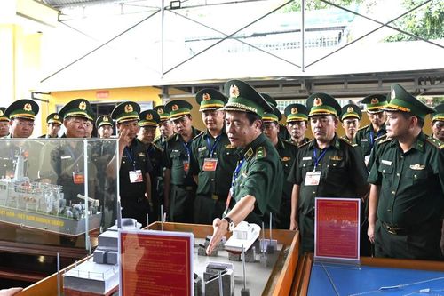 Phát huy truyền thống 65 năm xây dựng, chiến đấu và trưởng thành, tiếp tục xây dựng Bộ đội Biên phòng vững mạnh, đáp ứng yêu cầu, nhiệm vụ trong giai đoạn mới