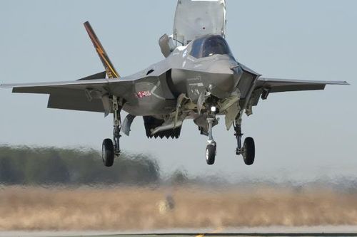 So sánh 2 'siêu tiêm kích' F-35B và F-35A mà Singapore vừa đặt mua