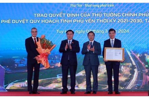 Thêm cơ hội, xung lực để Phú Yên phát triển mạnh mẽ