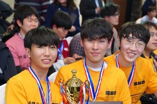 Đại học Quốc gia Seoul vô địch kỳ thi Lập trình sinh viên quốc tế