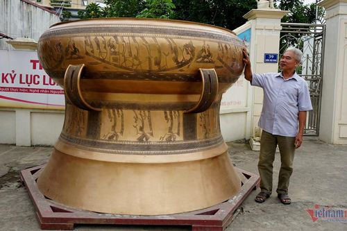 Người làm 'sống lại' nghề truyền thống ở Thanh Hóa, xác lập 4 kỷ lục Guinness Việt Nam