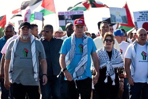 Nguyên thủ Cuba cùng hàng nghìn người dân tuần hành ủng hộ người Palestine