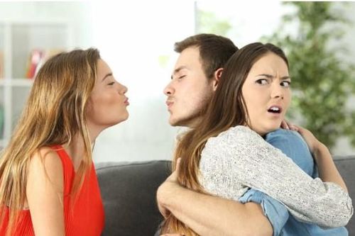 Các nhà tâm lý giải đáp nguyên nhân dẫn đến hiện tượng liên tục ngoại tình ở một số người