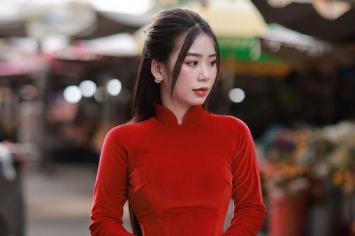 Võ Phượng - Nữ KOL gây ấn tượng với vẻ đẹp vạn người mê
