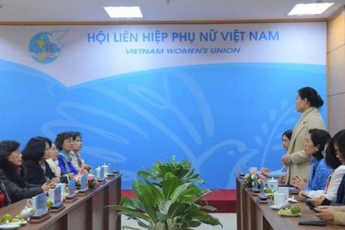 TƯ Hội LHPN Việt Nam tiếp đón, gặp mặt đoàn đại biểu nữ cán bộ nguyên lãnh đạo từ TPHCM