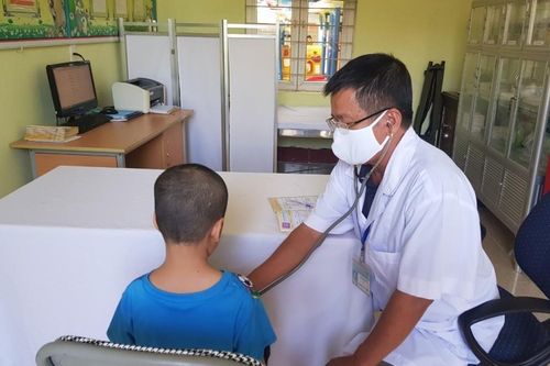 Bộ Nội vụ phản hồi kiến nghị bổ sung biên chế y tế học đường