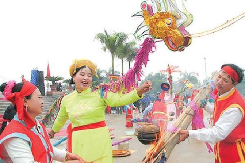 Thổi cơm thi ngày xuân