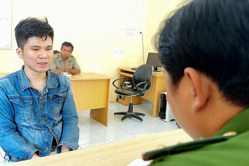 Công an TP. Long Xuyên bắt giữ 2 đối tượng thuê phòng trọ tổ chức sử dụng ma túy