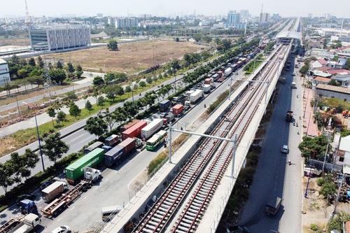 Dự án BOT chưa làm xong đã được thu phí hoàn vốn? (Bài 1)
