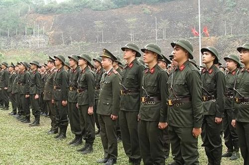 Bộ Tư lệnh Cảnh vệ khai giảng khóa huấn luyện chiến sĩ mới