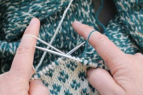 Đan len - một liệu pháp đặc biệt có lợi cho sức khỏe tinh thần