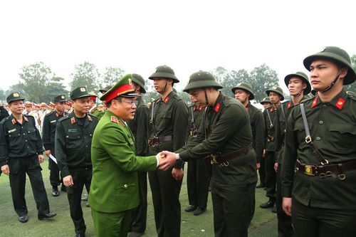 Khai giảng khóa huấn luyện công dân thực hiện nghĩa vụ Công an nhân dân