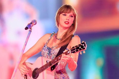 Taylor Swift tỏa ra mùi gì?