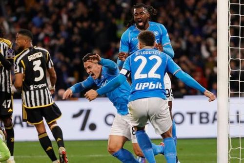Kết quả bóng đá Serie A: Thất bại trước Napoli, Juventus hụt hơi trong cuộc đua vô địch