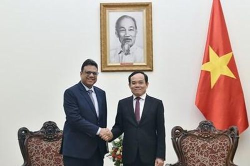 Phó thủ tướng Trần Lưu Quang: Tạo điều kiện để doanh nghiệp Việt Nam tham gia chuỗi cung ứng quốc tế