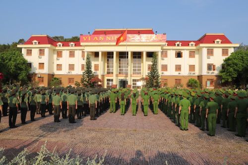 Bộ Công an khen thưởng nhiều đơn vị thuộc Công an Đắk Nông về thành tích xuất sắc trong đấu tranh, phòng, chống tội phạm