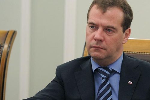 Ông Medvedev nói Đức đang chuẩn bị chiến tranh, Thủ tướng Scholz lên tiếng