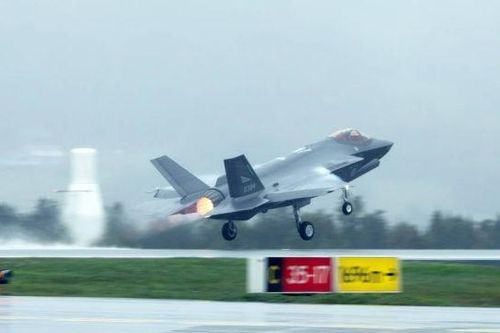 Chiến đấu cơ F-35 Mỹ hiện diện trên bầu trời Ukraine để làm gì?