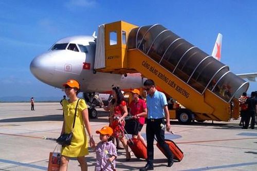 Thực hư 'đóng cửa' sân bay Liên Khương để sửa chữa