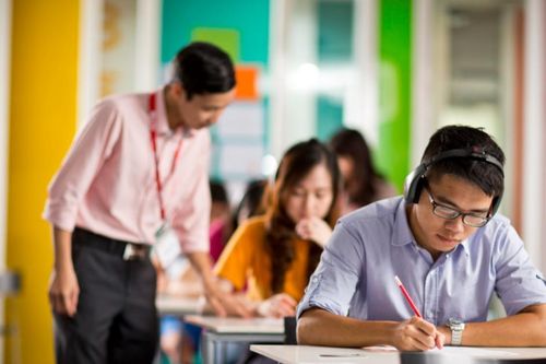 Nguyên nhân 3 quốc gia đình chỉ thi IELTS trên giấy
