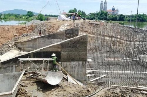 Người phạm tội vi phạm quy định về đầu tư công trình xây dựng gây hậu quả nghiêm trọng bị truy cứu trách nhiệm hình sự như thế nào?