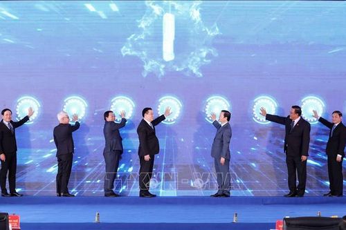 Chủ tịch Quốc hội dự khánh thành Khu công nghiệp, Đô thị và Dịch vụ Becamex VSIP Bình Định
