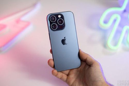 iPhone 15 Pro ào ạt giảm giá sau Tết, 128GB rẻ như bèo, khách Việt săn đón, hot hơn Galaxy S24 Ultra
