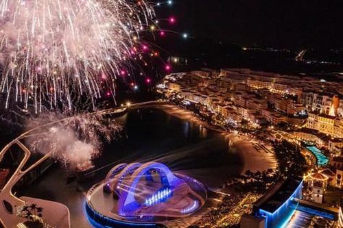 Hàng loạt show diễn nghệ thuật đưa Phú Quốc thành 'thiên đường giải trí' châu Á