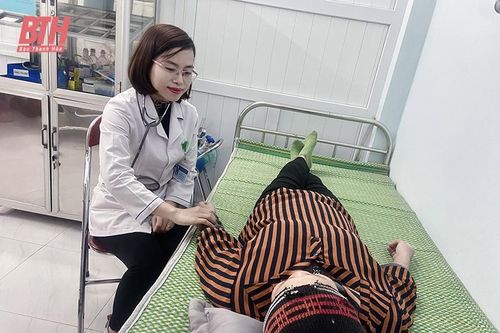 Tấm lòng của nữ bác sĩ, điều dưỡng ở bệnh viện tâm thần
