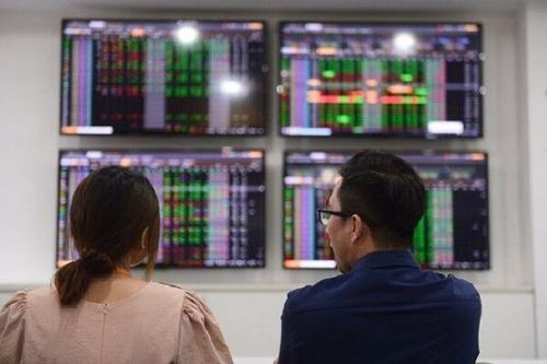 Dự báo VN-Index có thể hướng lên vùng 1.300 điểm, Agriseco gợi ý các cổ phiếu tiềm năng cho tháng 3