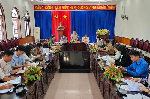 Họp Ban tổ chức lễ kỷ niệm 70 năm Ngày thành lập Đảng bộ thành phố và 95 năm thành lập đô thị Pleiku