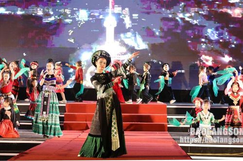 Chương trình nghệ thuật 'Xuân - phong vị Xuân xứ Lạng'