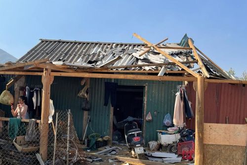 Dông lốc làm 21 nhà dân ở thị xã Sa Pa bị thiệt hại